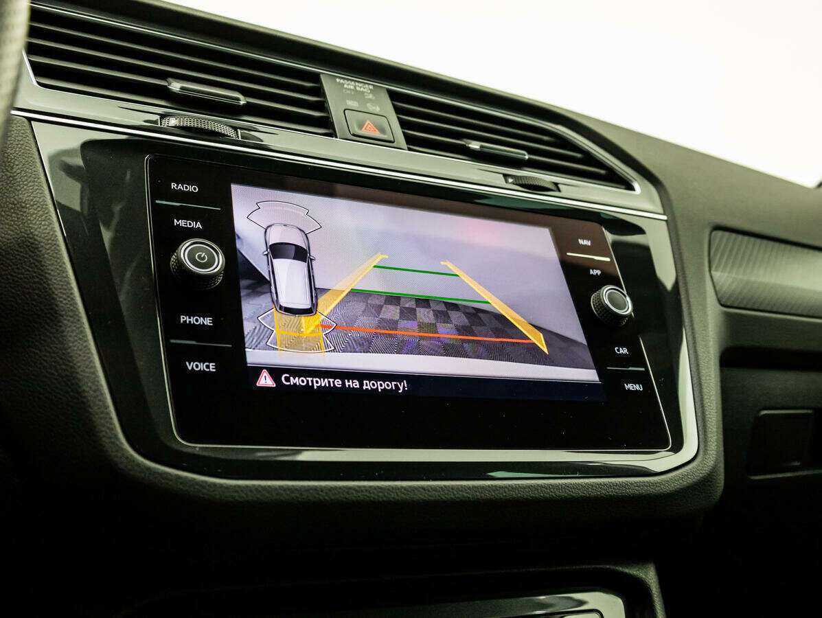 Volkswagen Tiguan б/у, 2021, Роботизированная. Фото: #11