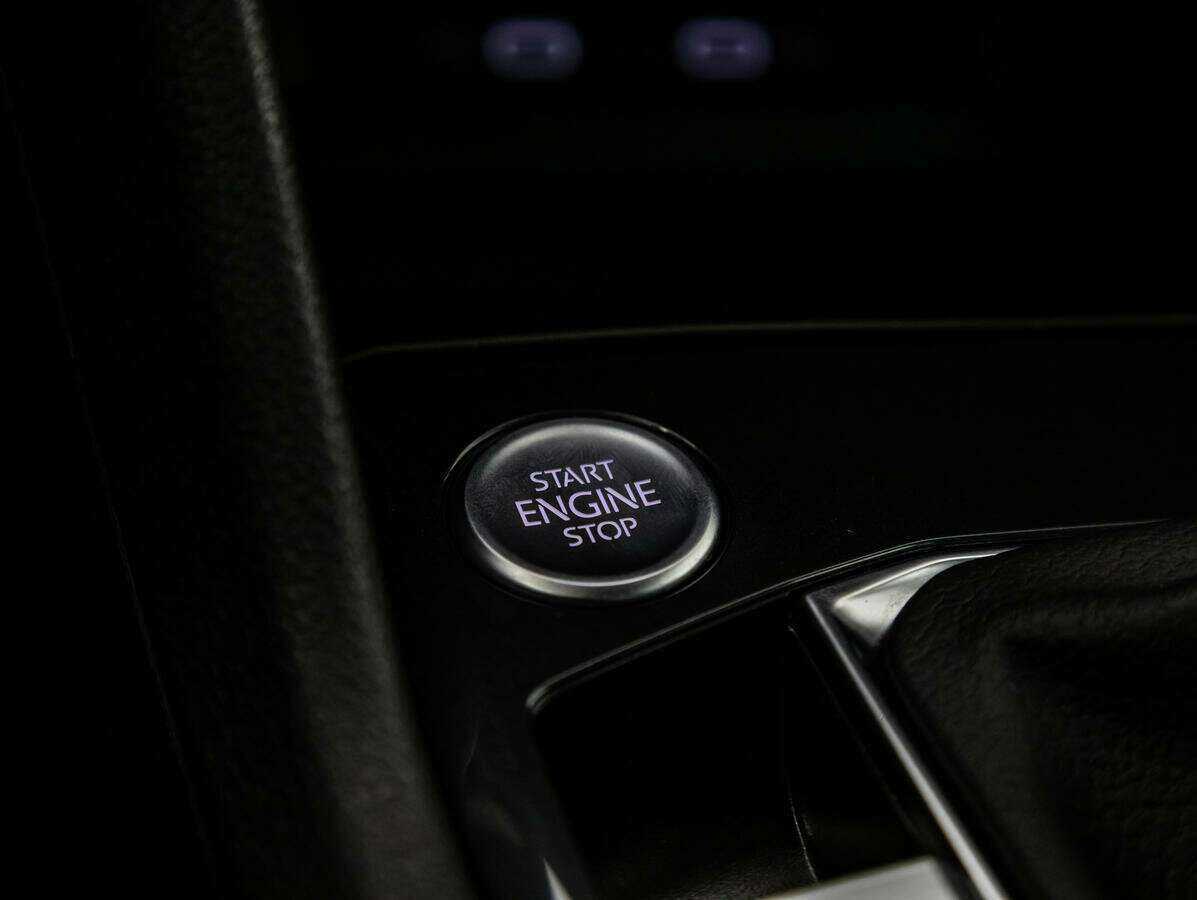 Volkswagen Tiguan б/у, 2021, Роботизированная. Фото: #12