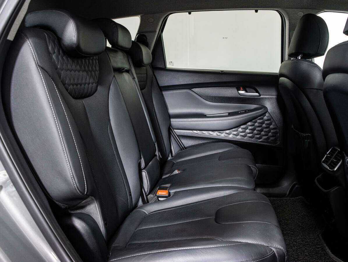 Hyundai Santa Fe б/у, 2018, Автоматическая. Фото: #13