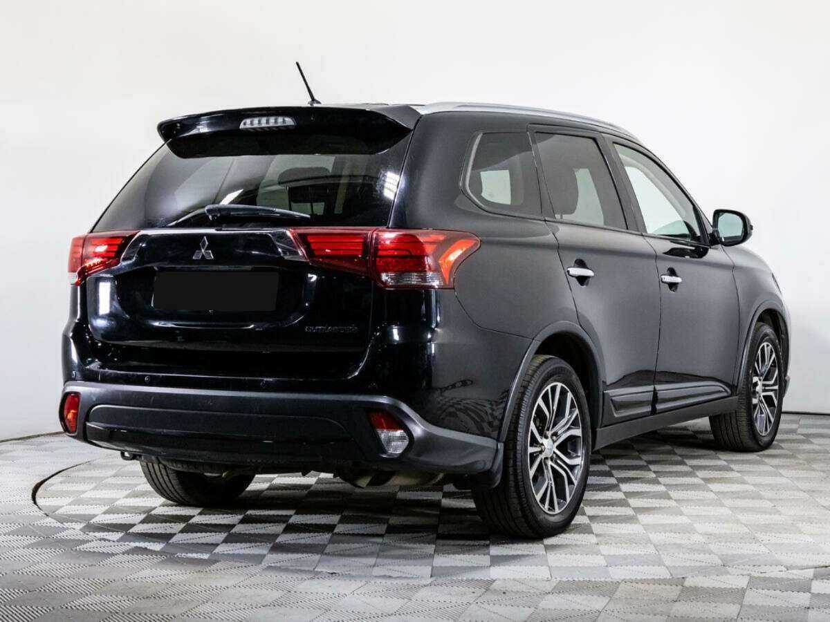 Mitsubishi Outlander б/у, 2016, Вариатор. Фото: #4