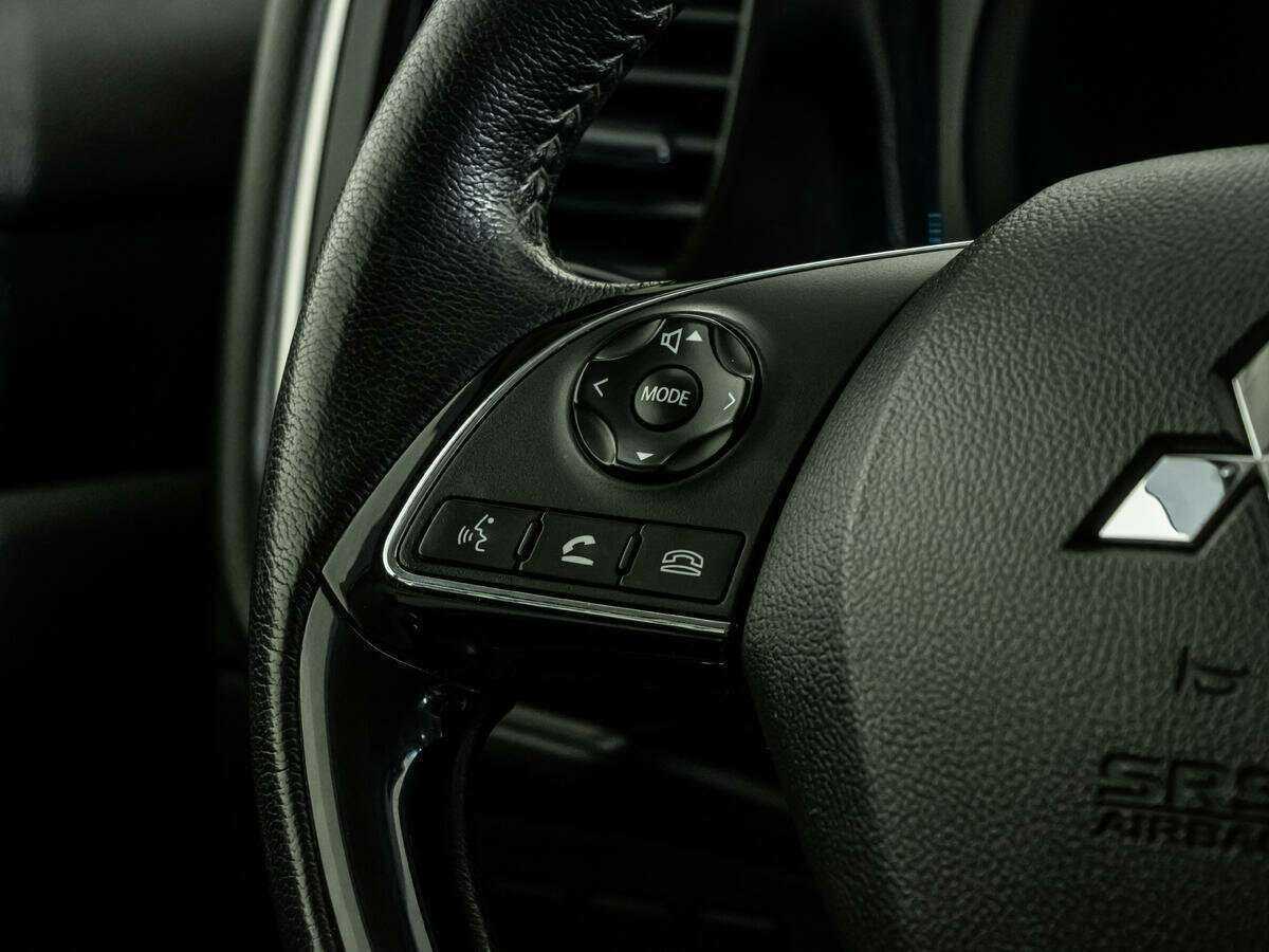 Mitsubishi Outlander б/у, 2019, Вариатор. Фото: #15