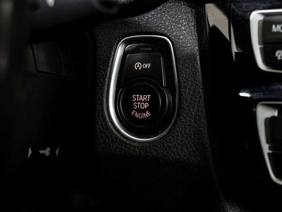 BMW 3 серии б/у, 2017, Автоматическая. Фото: #15