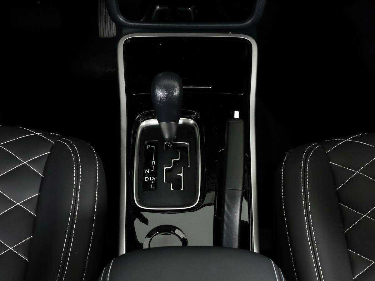 Mitsubishi Outlander б/у, 2022, Вариатор. Фото: #9