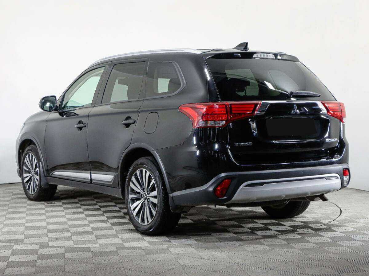 Mitsubishi Outlander б/у, 2020, Вариатор. Фото: #6