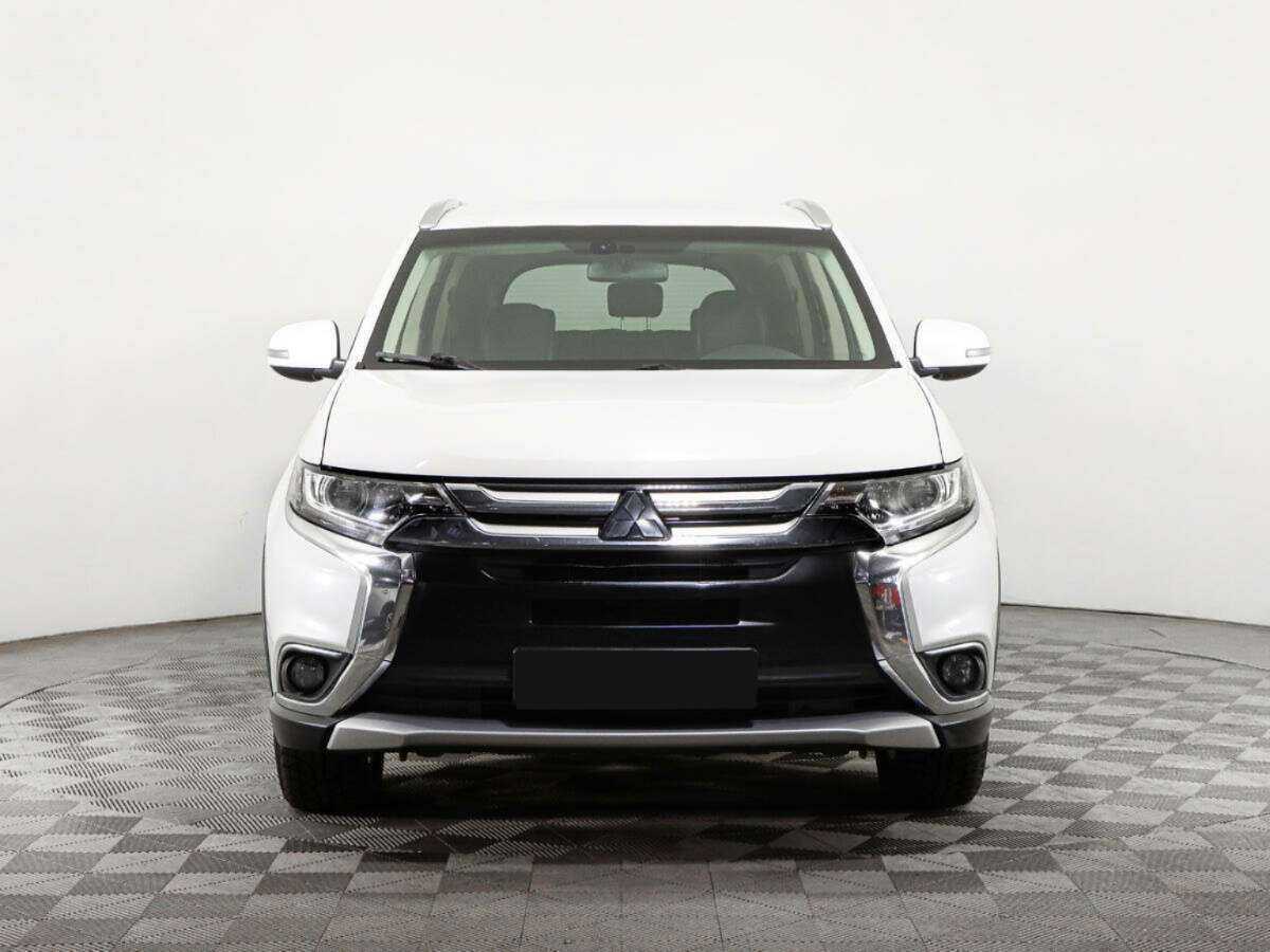Mitsubishi Outlander б/у, 2017, Вариатор. Фото: #1