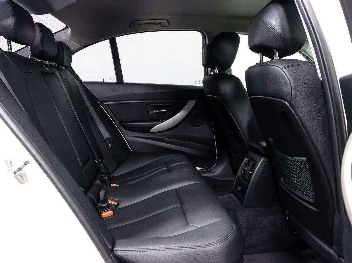 BMW 3 серии б/у, 2015, Автоматическая. Фото: #15