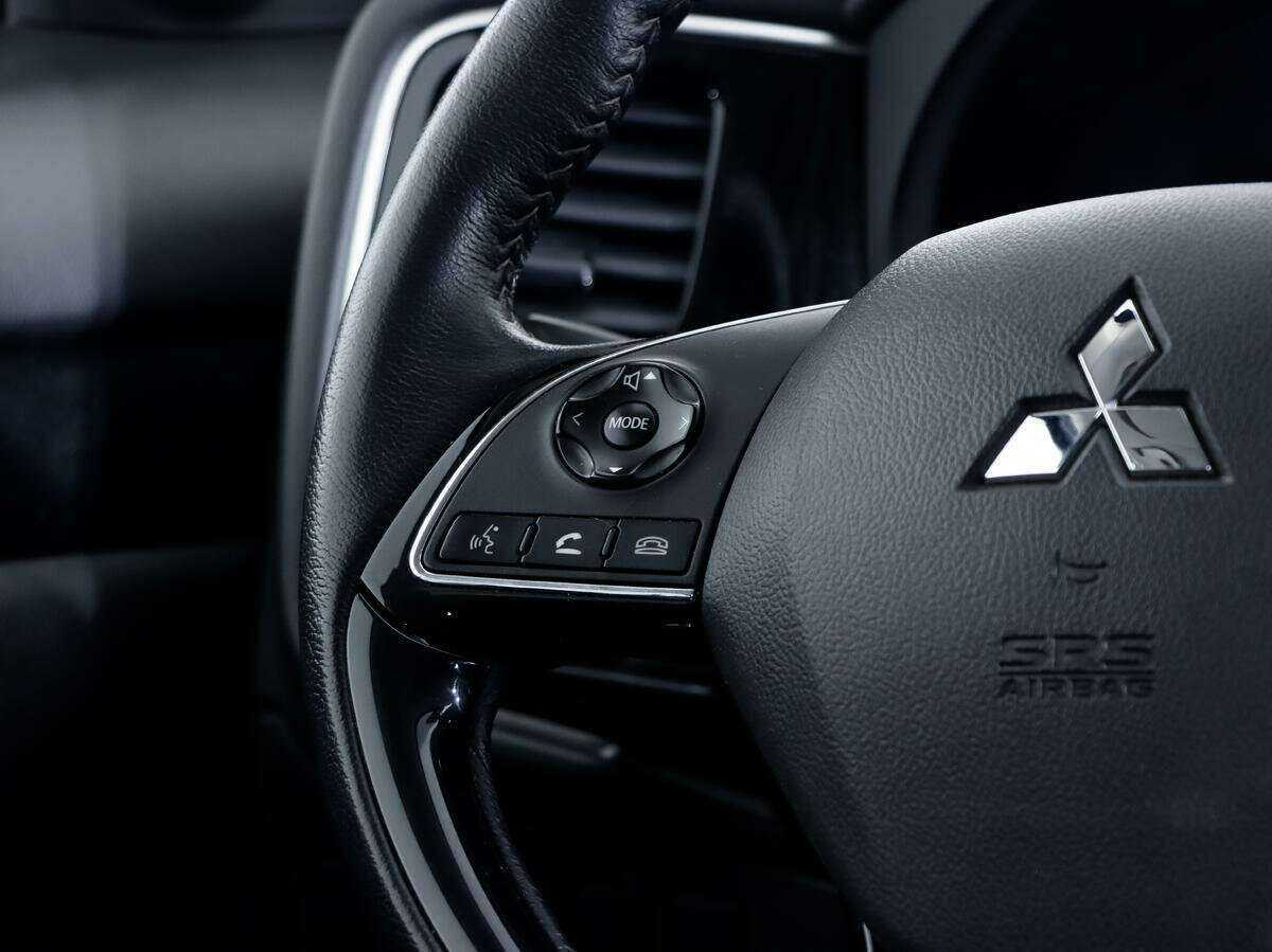 Mitsubishi Outlander б/у, 2021, Вариатор. Фото: #15