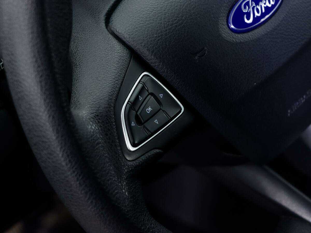 Форд Фокус б/у, 2018, Роботизированная. Фото: #11