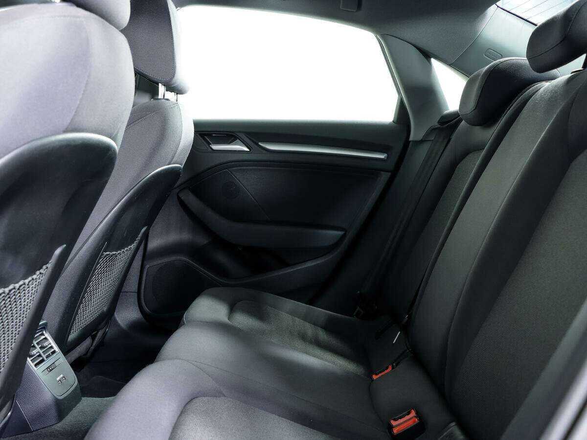 Audi A3 б/у, 2020, Роботизированная. Фото: #10