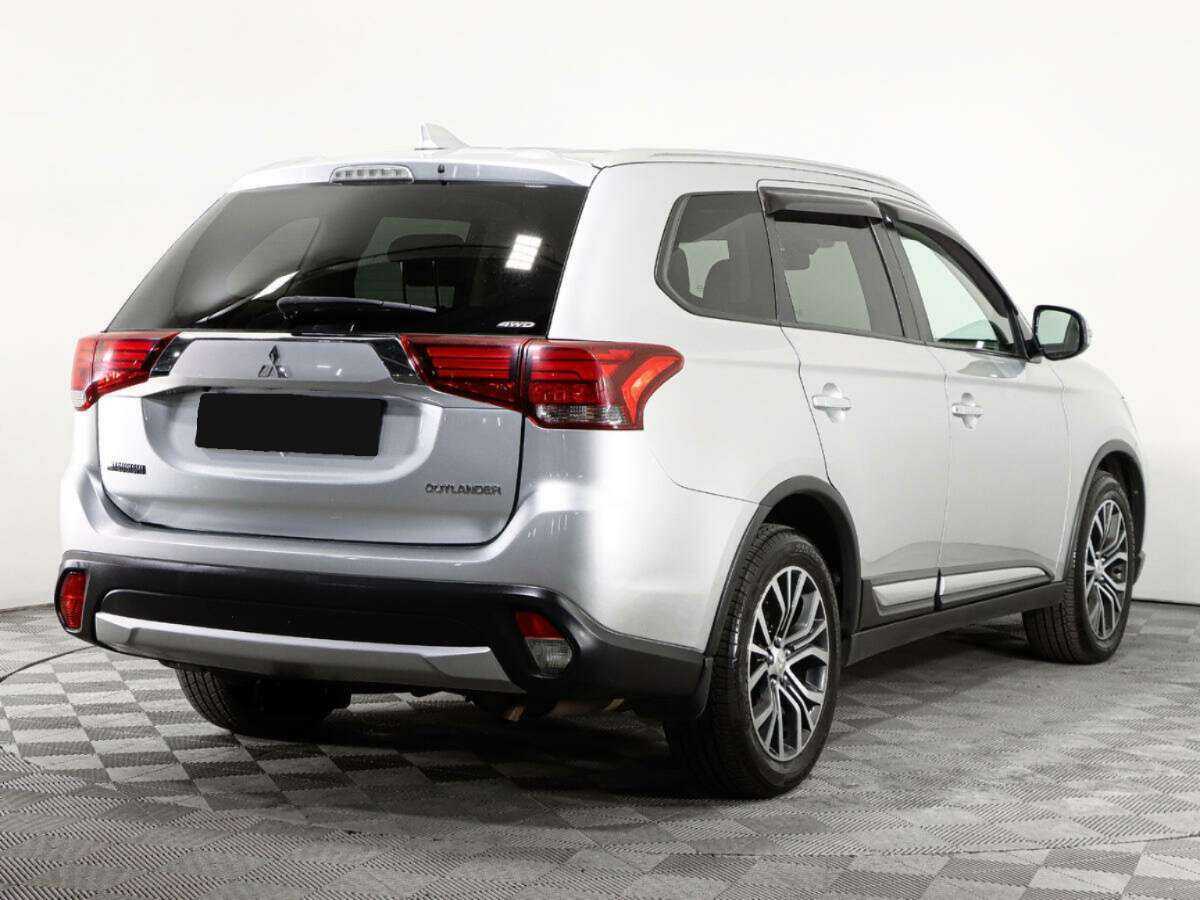 Mitsubishi Outlander б/у, 2018, Вариатор. Фото: #3