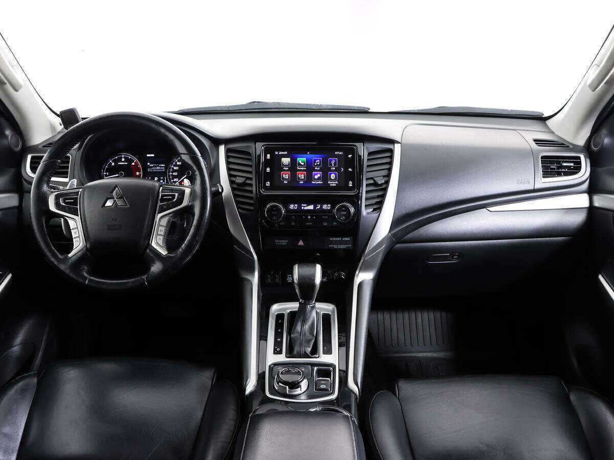 Mitsubishi Pajero Sport б/у, 2019, Автоматическая. Фото: #7