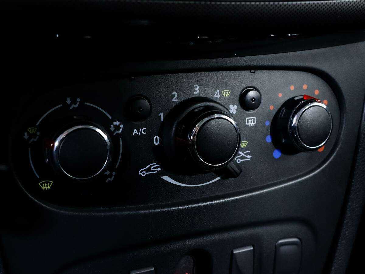 Рено Логан б/у, 2020, Вариатор. Фото: #15