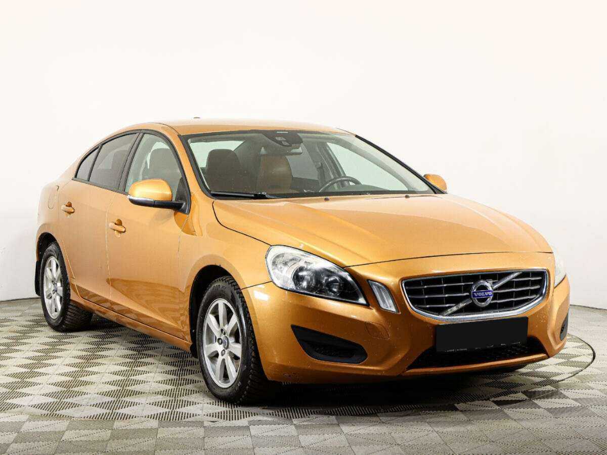 Volvo S60 б/у, 2012, Автоматическая. Фото: #2