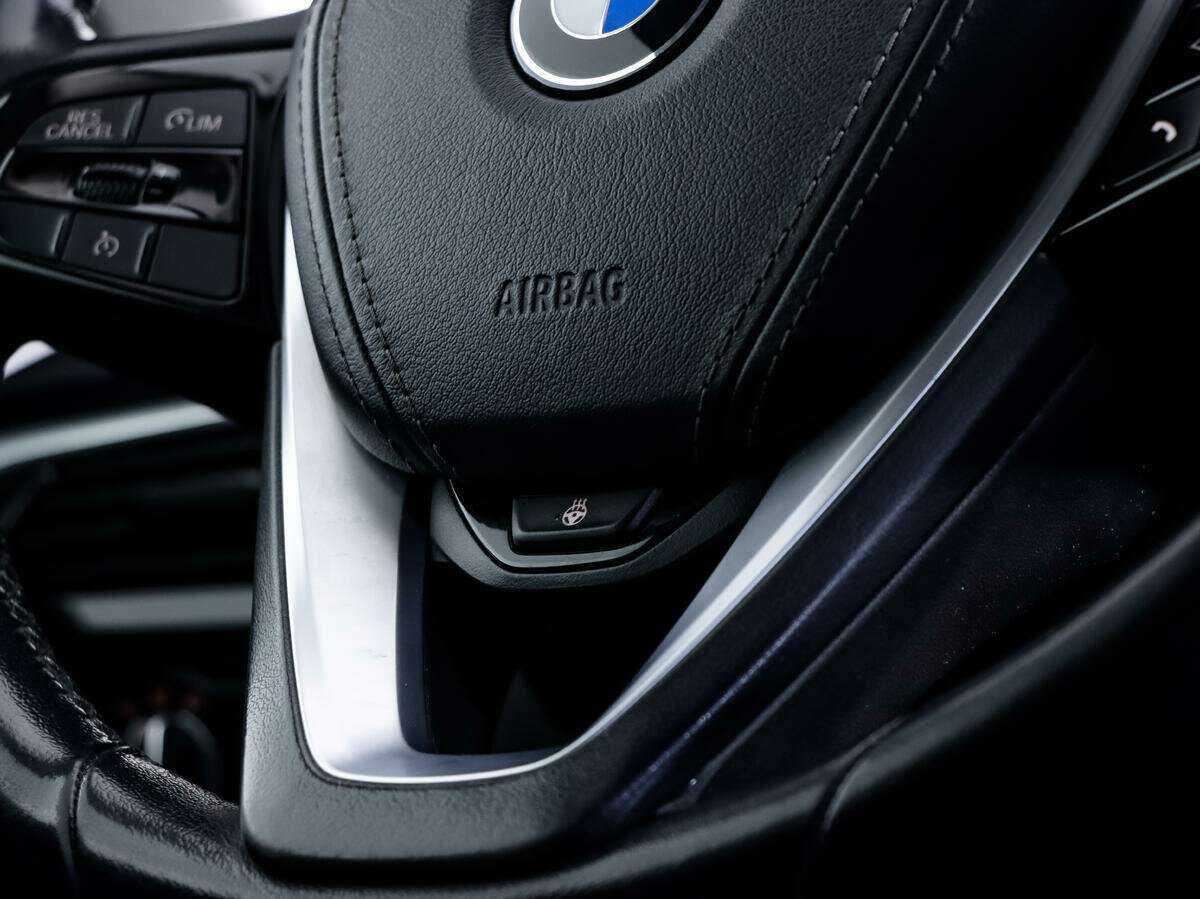 BMW 5 серии б/у, 2019, Автоматическая. Фото: #16