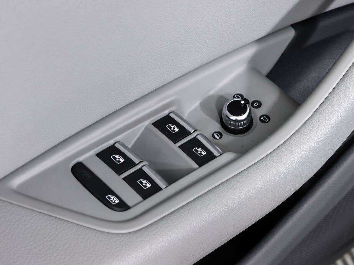 Audi A4 б/у, 2019, Роботизированная. Фото: #15