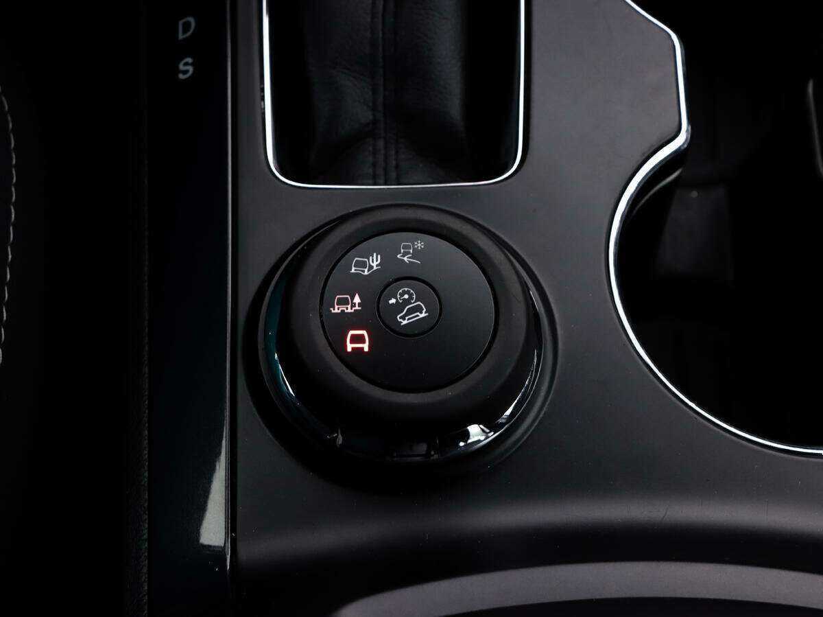 Ford Explorer б/у, 2017, Автоматическая. Фото: #17