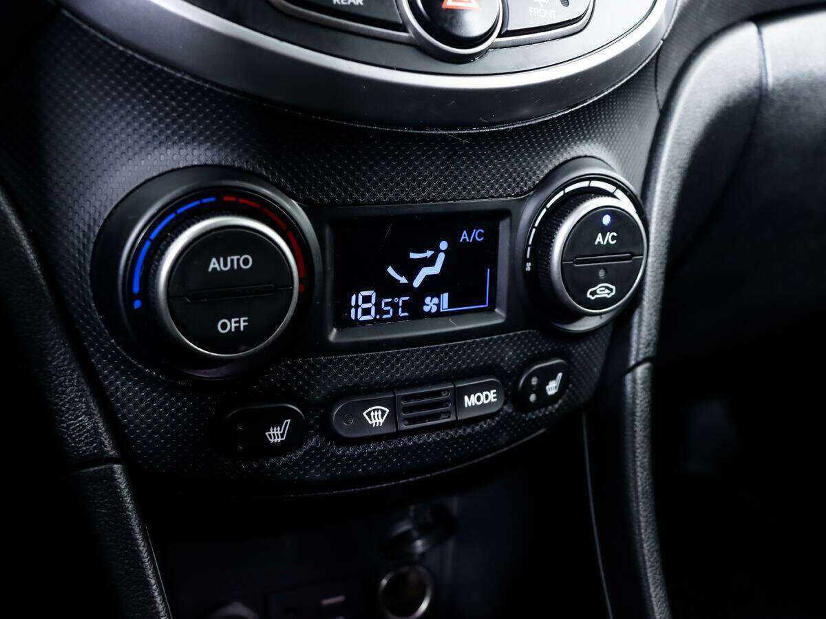 Хендай Солярис б/у, 2016, Механическая. Фото: #11