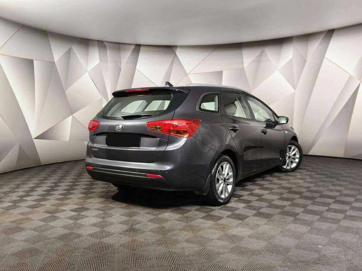 Kia Ceed б/у, 2017, Автоматическая. Фото: #1