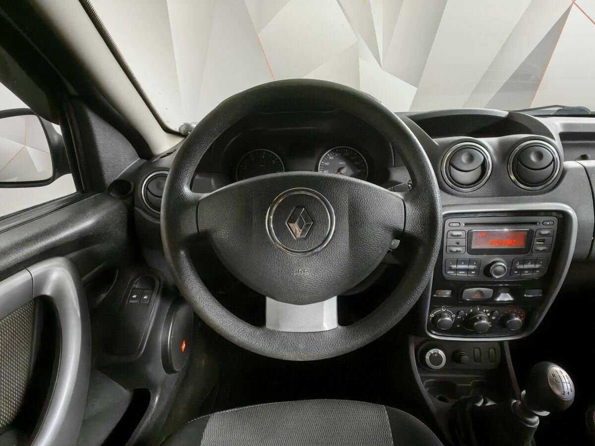 Renault Duster б/у, 2012, Механическая. Фото: #14