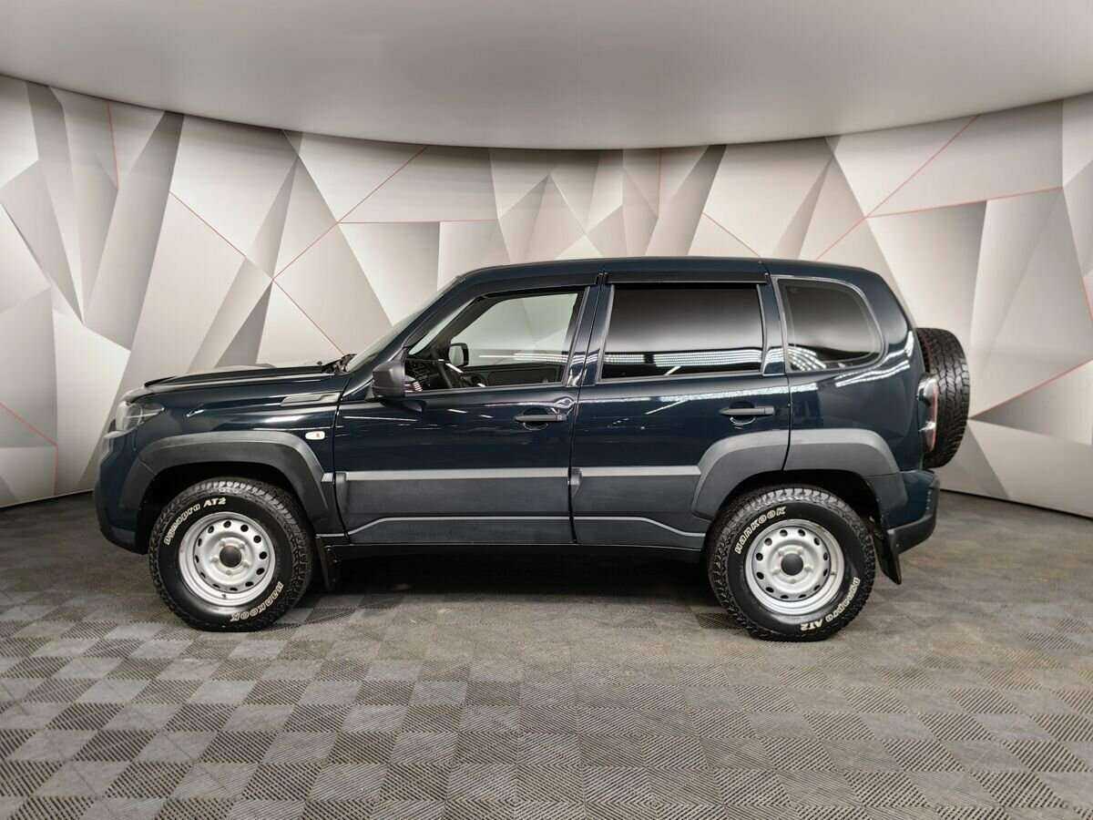 Lada (ВАЗ) Niva б/у, 2022, Механическая. Фото: #4