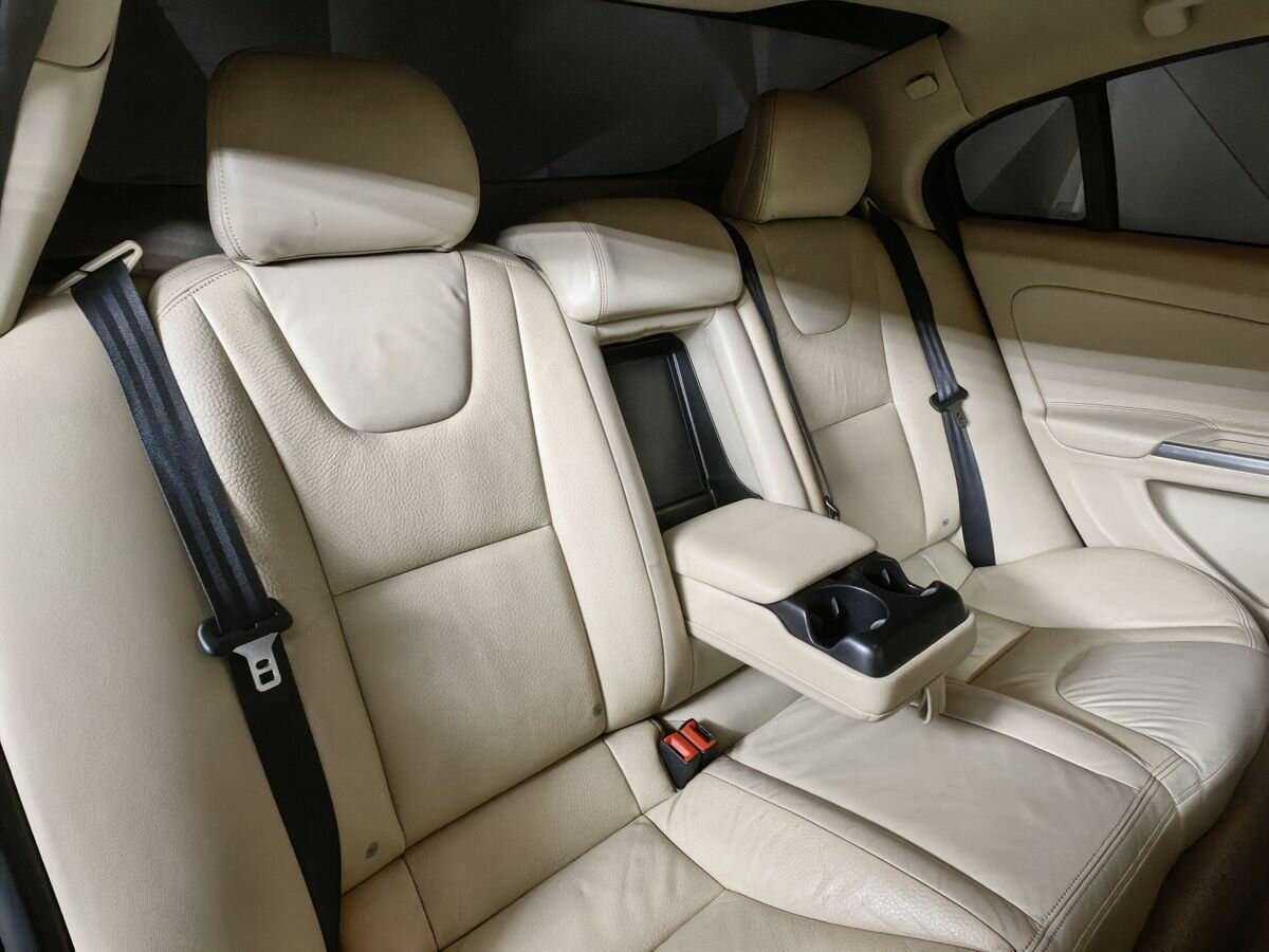 Volvo S60 б/у, 2013, Автоматическая. Фото: #12