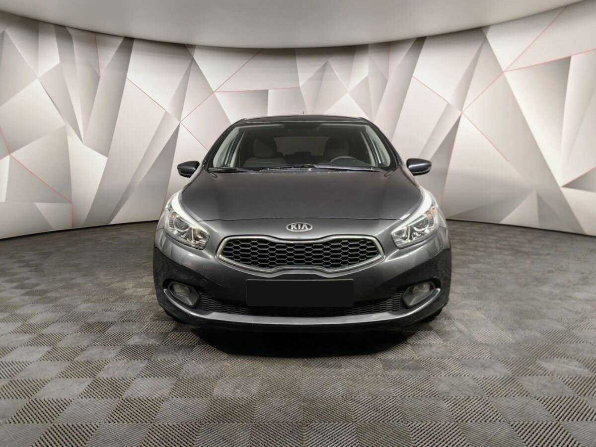 Kia Ceed б/у, 2014, Механическая. Фото: #6
