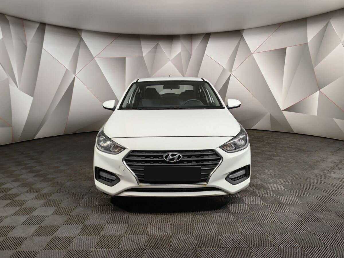 Hyundai Solaris б/у, 2019, Автоматическая. Фото: #5