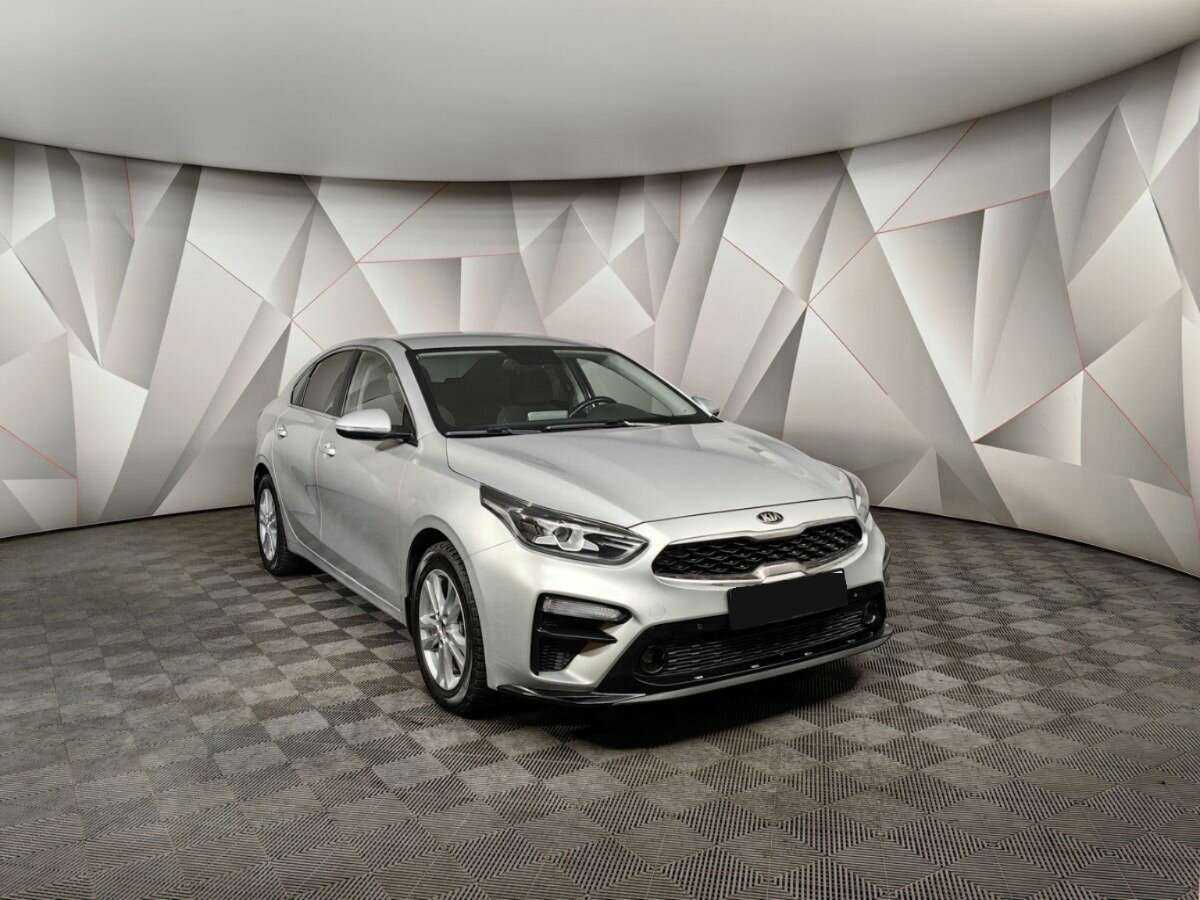 Kia Cerato б/у, 2019, Автоматическая. Фото: #2