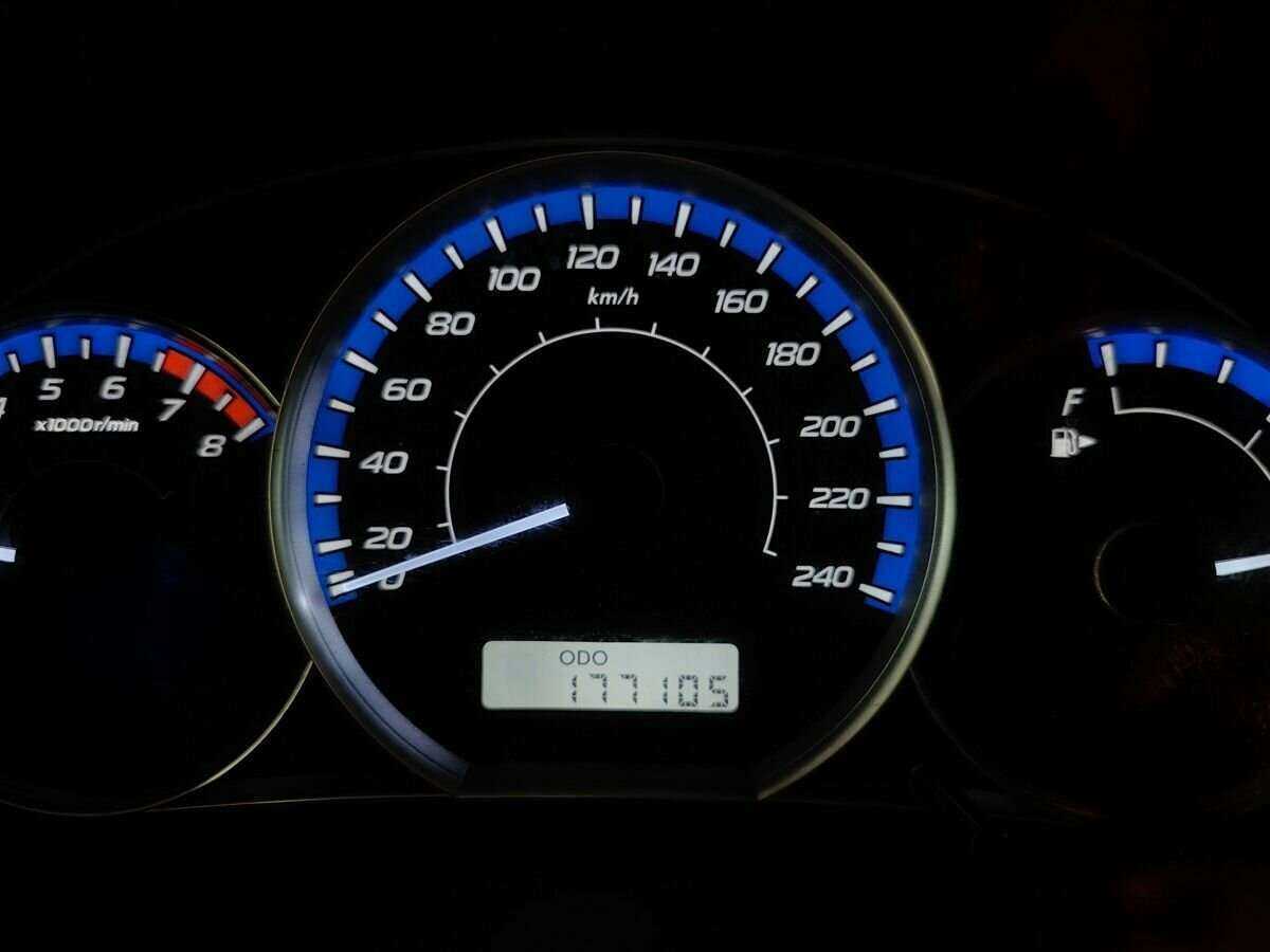 Subaru Forester б/у, 2012, Механическая. Фото: #17