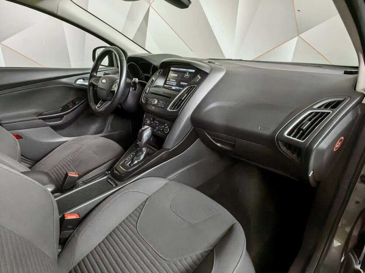 Ford Focus б/у, 2016, Автоматическая. Фото: #8