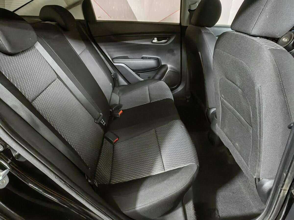 Kia Rio б/у, 2017, Механическая. Фото: #11