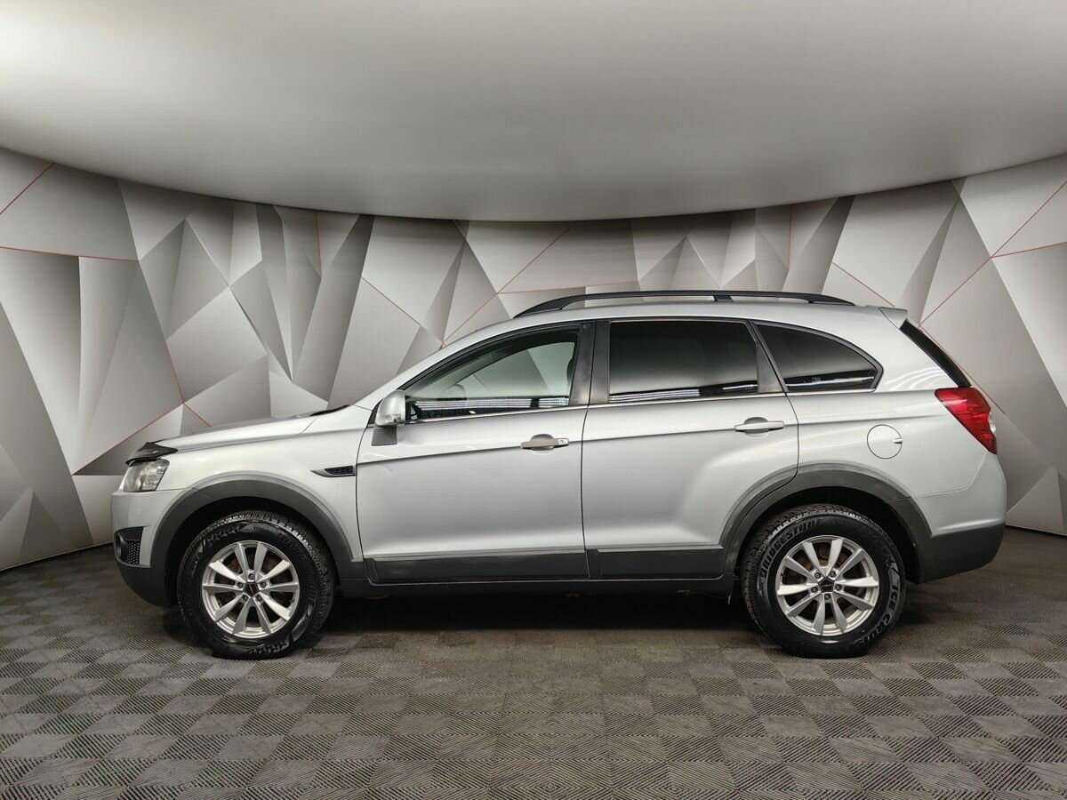 Chevrolet Captiva б/у, 2013, Автоматическая. Фото: #4