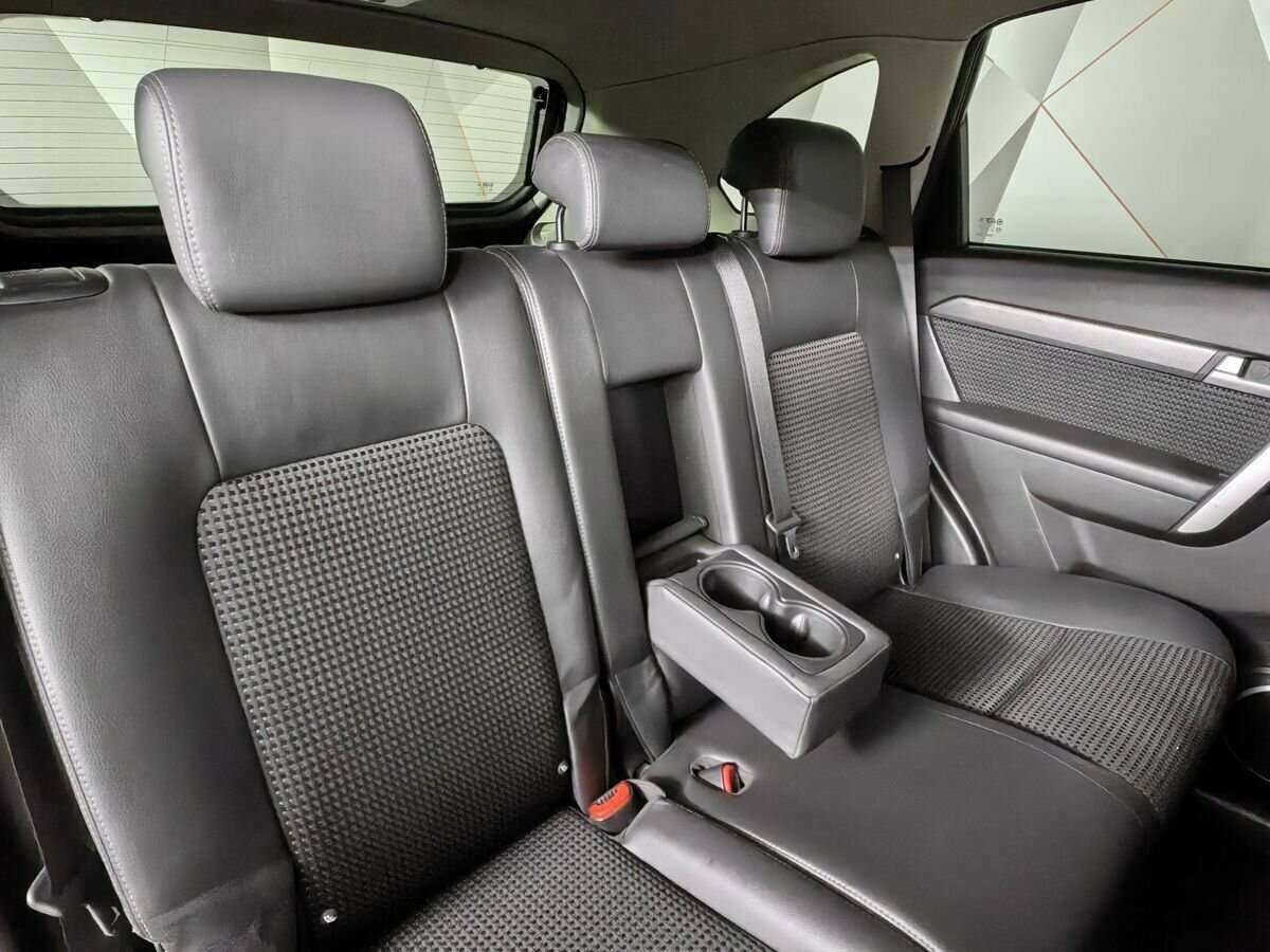 Chevrolet Captiva б/у, 2013, Автоматическая. Фото: #12