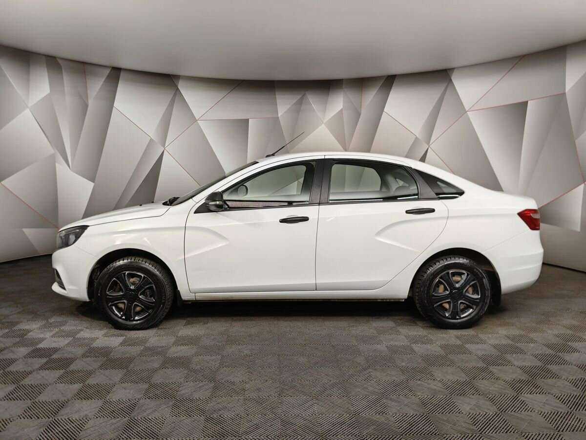 Lada (ВАЗ) Vesta б/у, 2018, Механическая. Фото: #4