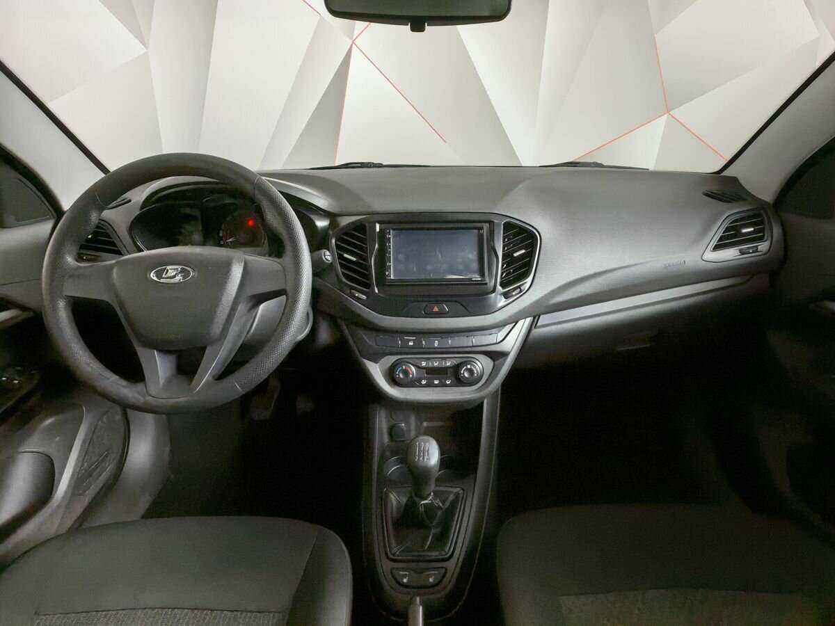 Lada (ВАЗ) Vesta б/у, 2018, Механическая. Фото: #8