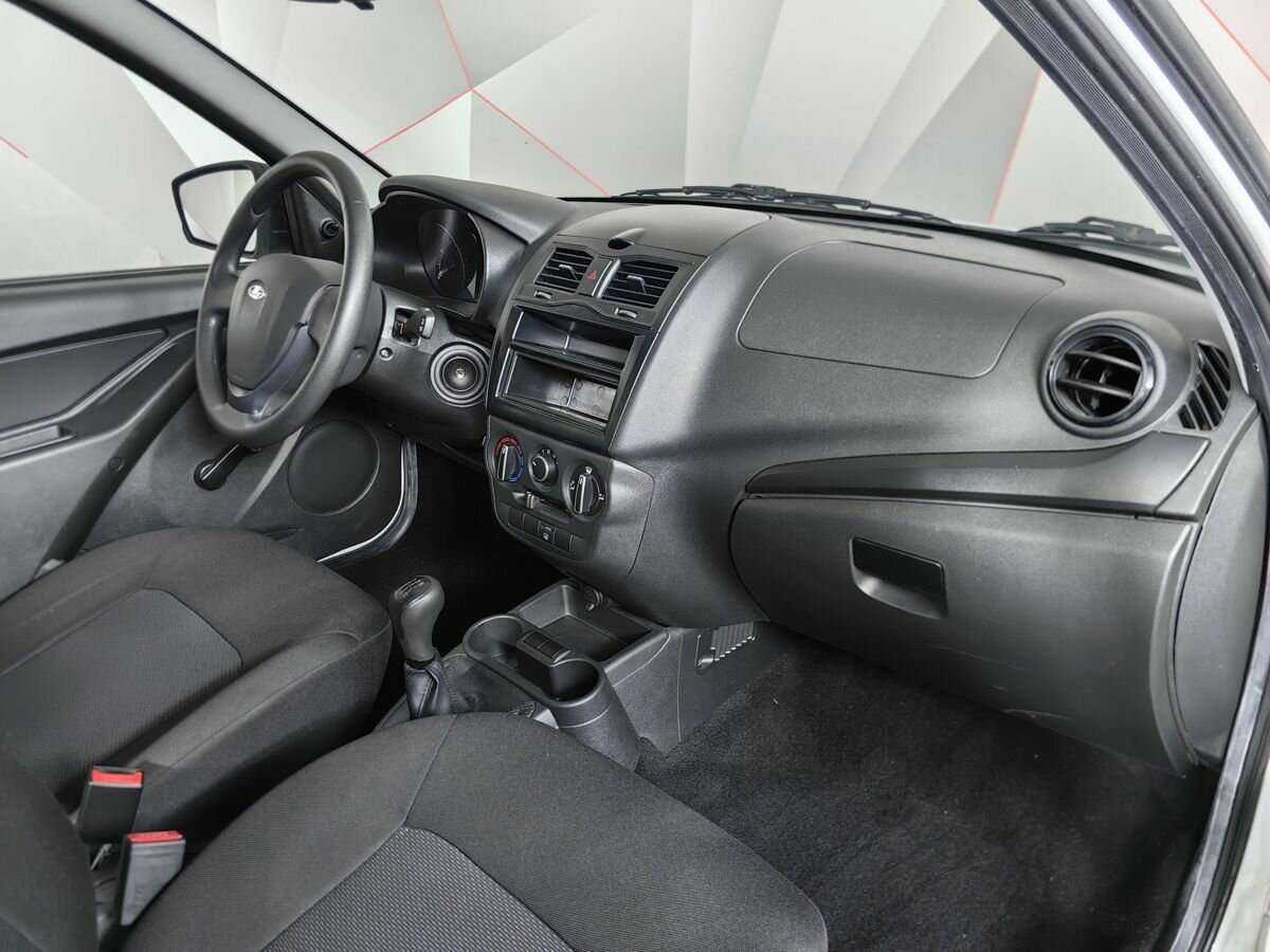 Lada (ВАЗ) Granta б/у, 2020, Механическая. Фото: #8