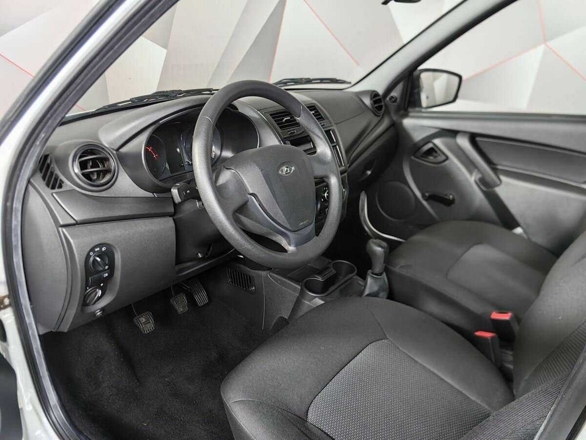 Lada (ВАЗ) Granta б/у, 2020, Механическая. Фото: #11