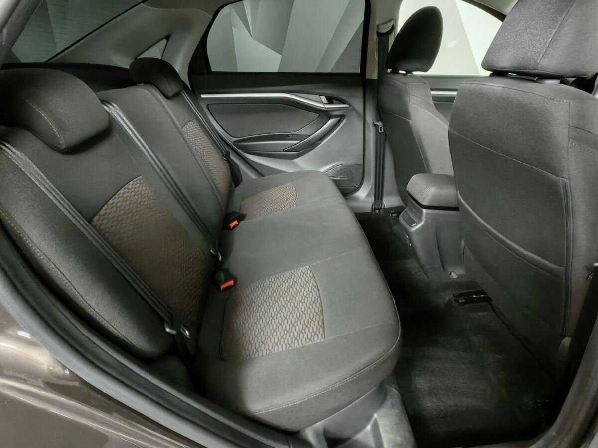 Lada (ВАЗ) Vesta б/у, 2021, Механическая. Фото: #11