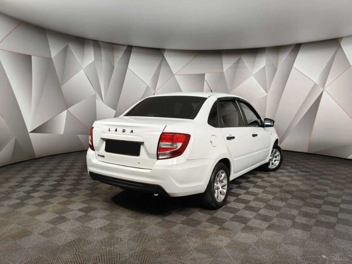 Lada (ВАЗ) Granta б/у, 2020, Механическая. Фото: #1
