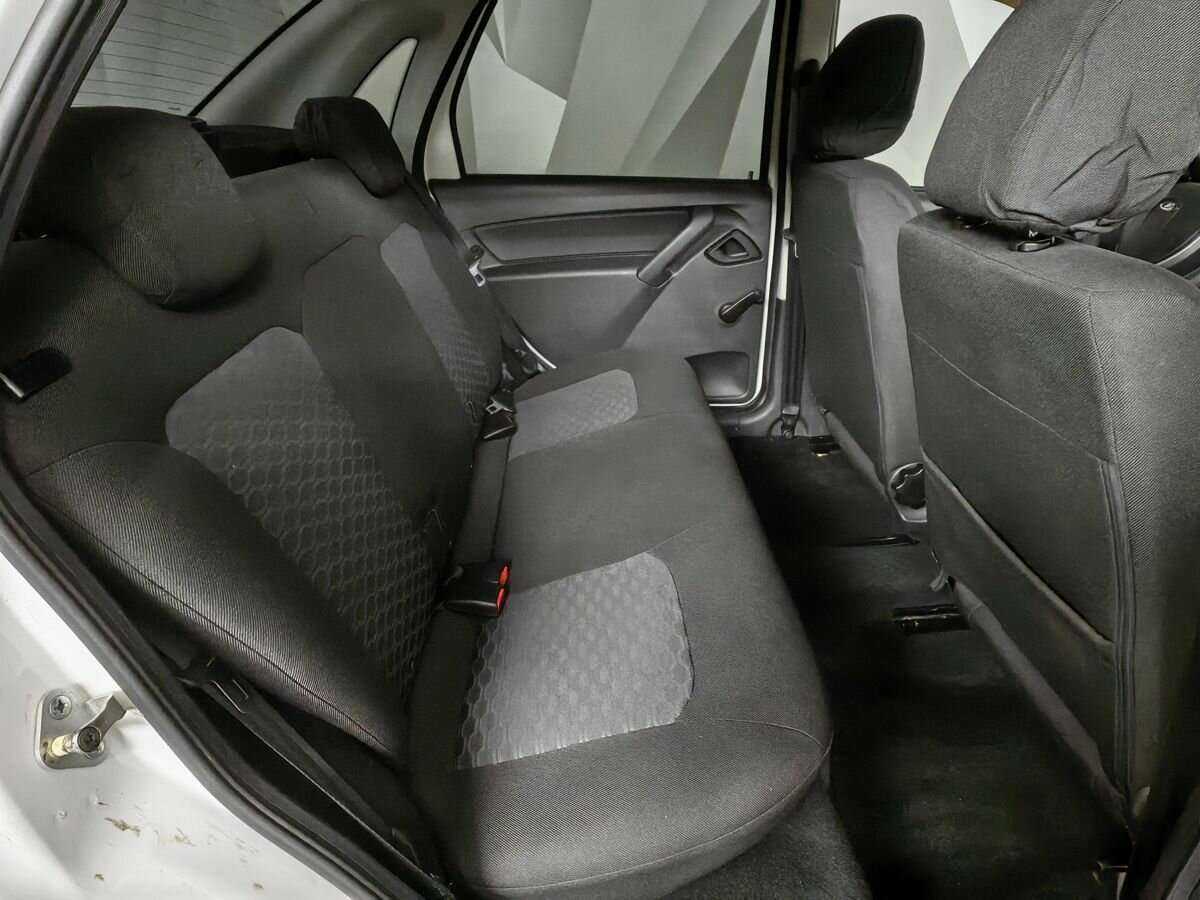 Lada (ВАЗ) Granta б/у, 2020, Механическая. Фото: #11