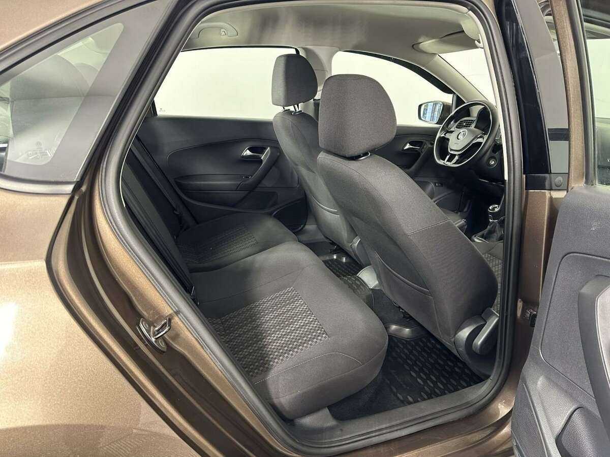 Volkswagen Polo б/у, 2016, Механическая. Фото: #16
