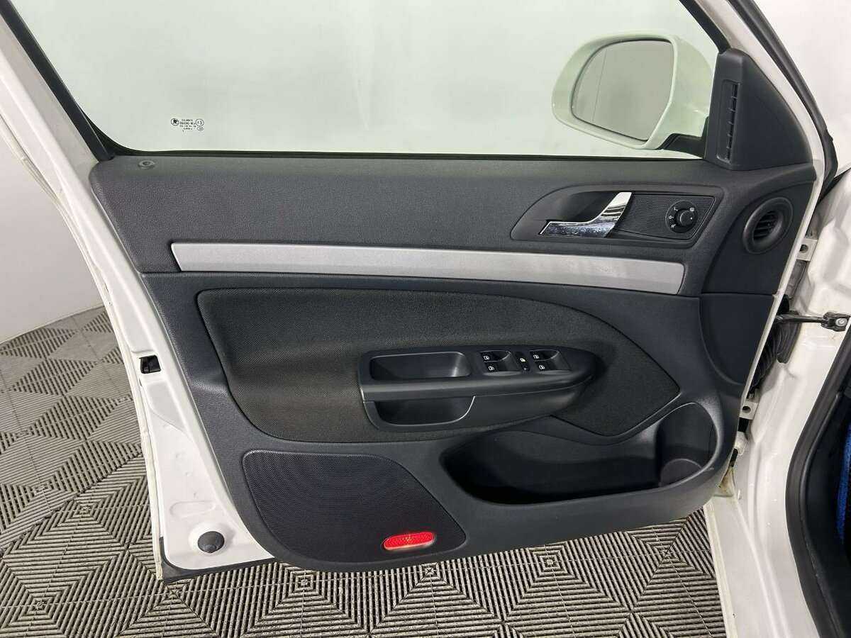 Шкода Октавия б/у, 2012, Автоматическая. Фото: #7