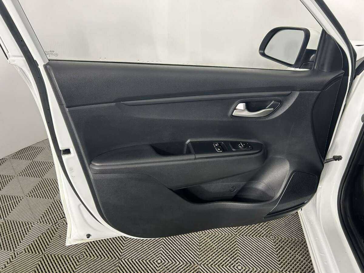 Киа Рио б/у, 2018, Механическая. Фото: #7