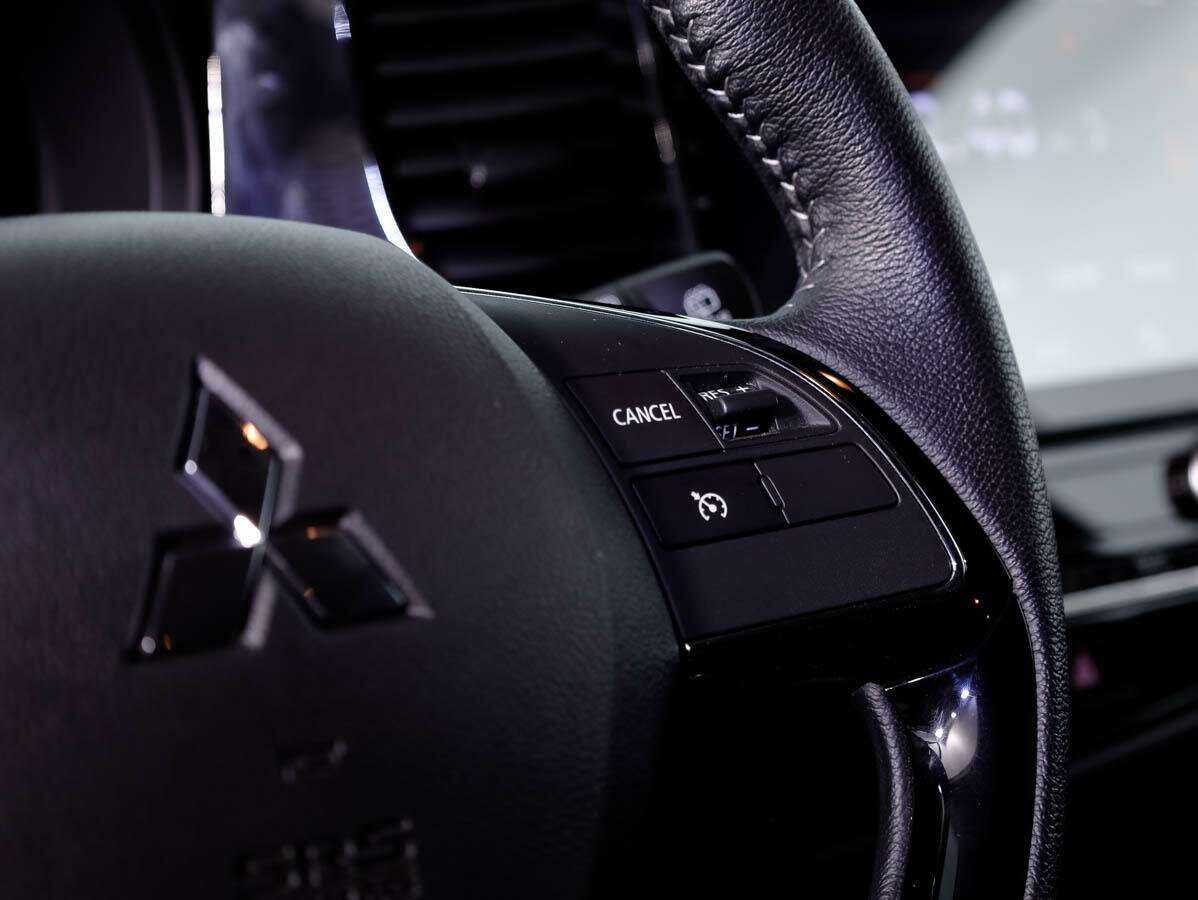 Mitsubishi Outlander б/у, 2021, Вариатор. Фото: #21