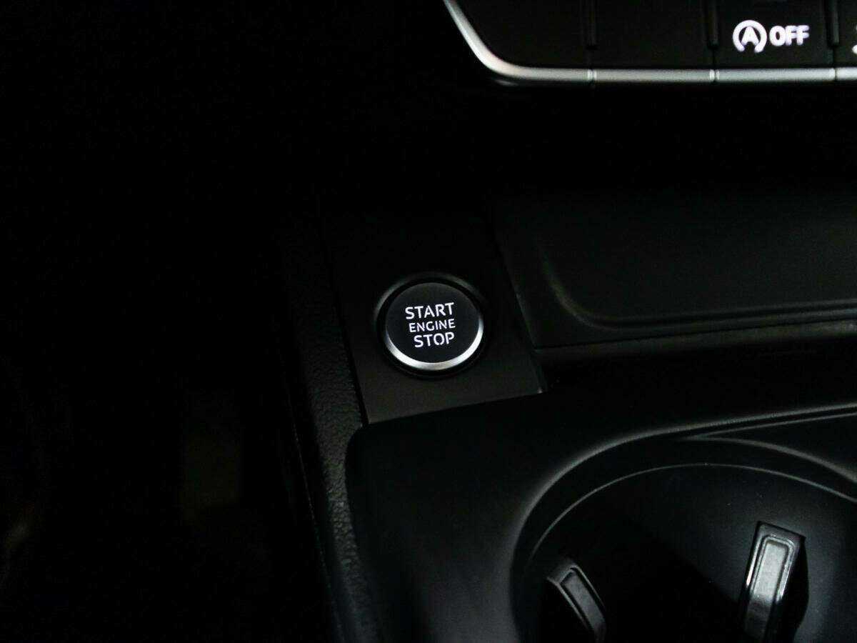 Audi A4 б/у, 2018, Роботизированная. Фото: #20