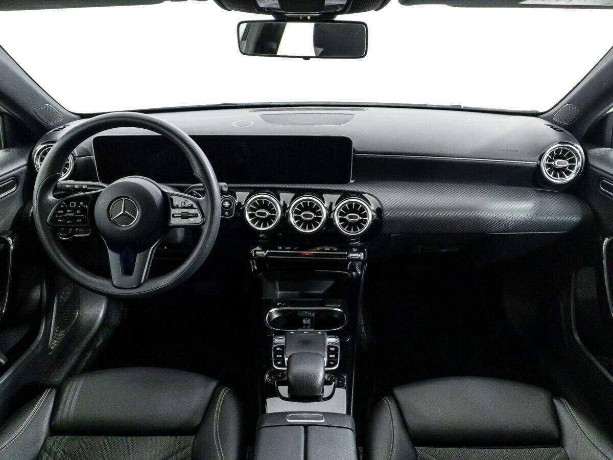 Mercedes-Benz A-Класс б/у, 2018, Роботизированная. Фото: #12