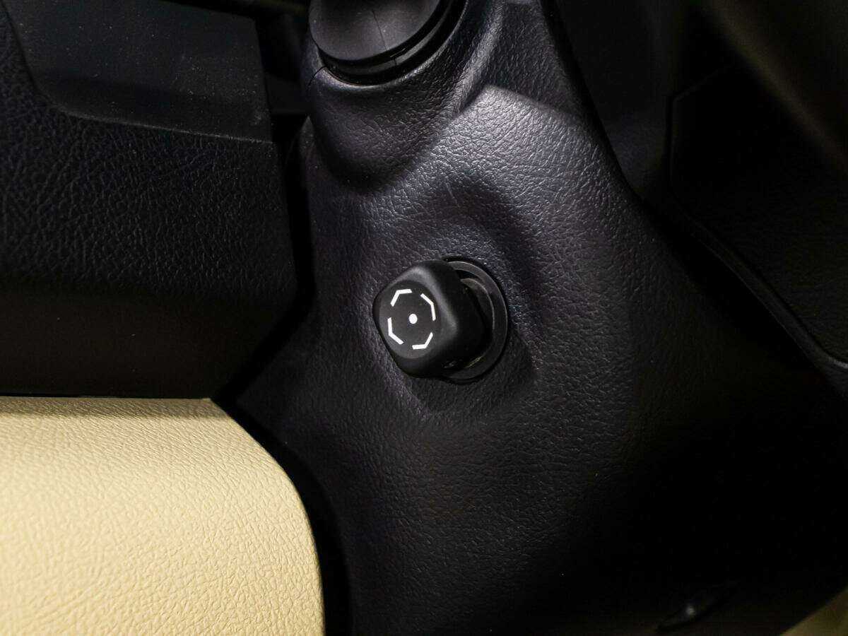 Toyota Camry б/у, 2017, Автоматическая. Фото: #16