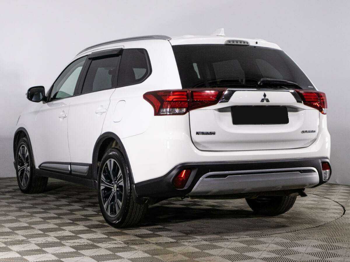 Mitsubishi Outlander б/у, 2019, Вариатор. Фото: #6