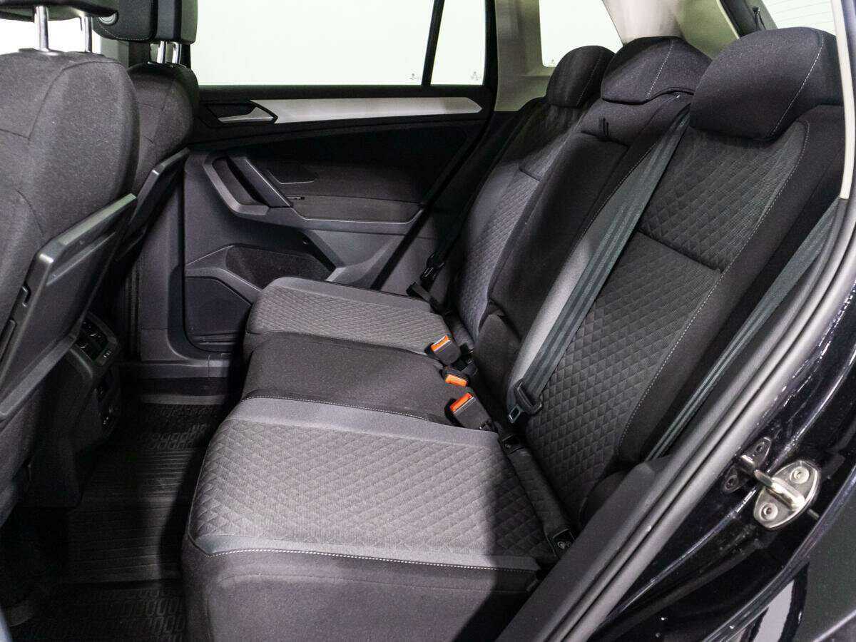 Volkswagen Tiguan б/у, 2020, Роботизированная. Фото: #9