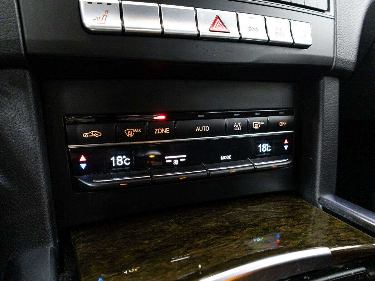 Mercedes-Benz E-Класс б/у, 2015, Автоматическая. Фото: #15